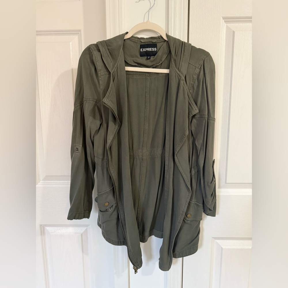 Express Women's Utility Jacket in Olive Green